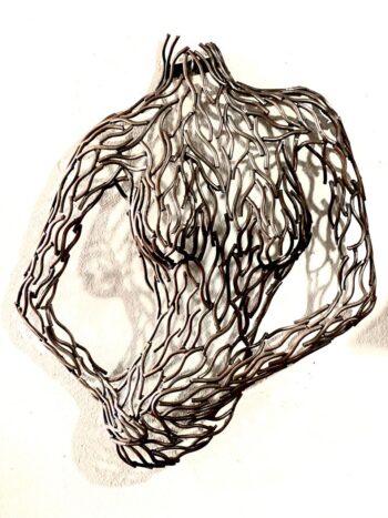 Sculpture femme métal – Modèle Nova