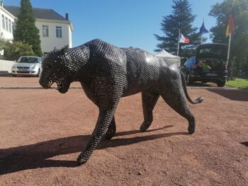 Sculpture jaguar métal écrous - Modèle Furtivité Soudée