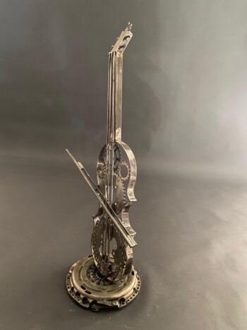 Sculpture violon en métal recyclé - Modèle L’Écho du Fer